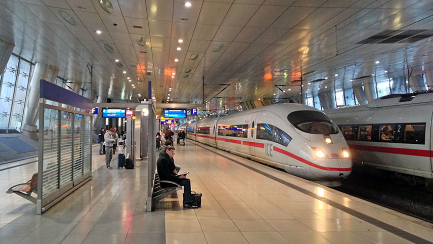 Platform for DB ICE train to Nuremberg at Frankfurt Fernbahnhof